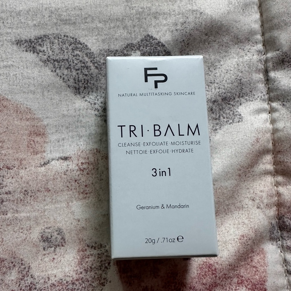 Natural Multitasking Skincare Tri Balm